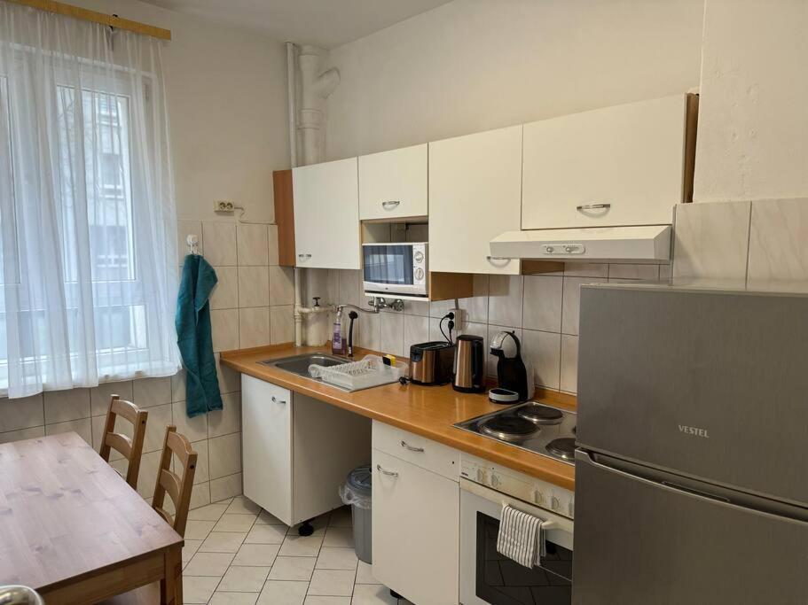 Choice Berlin - Wohnung Fuer Bis Zu 12 Personen Exterior photo